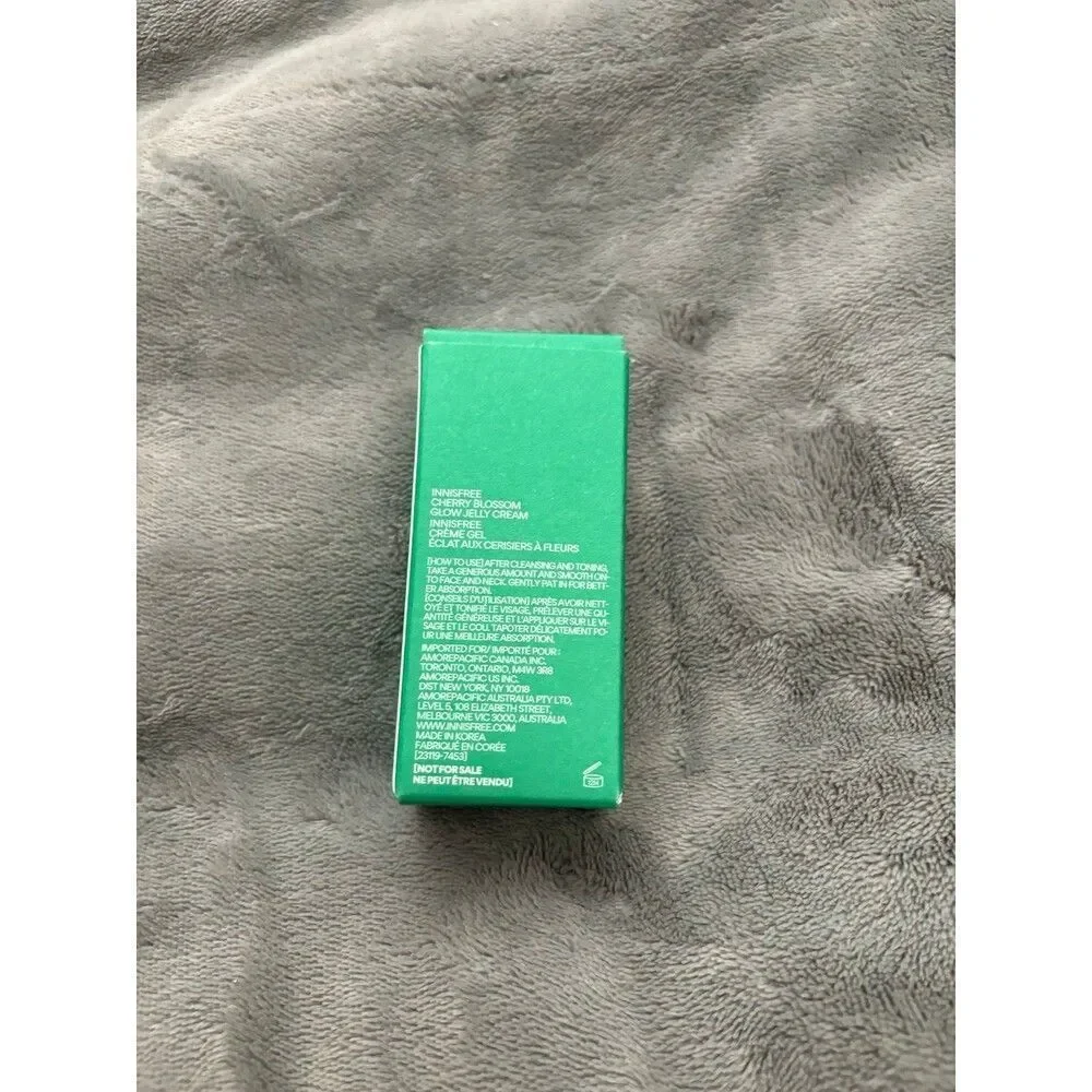 Innisfree cherry glow cream